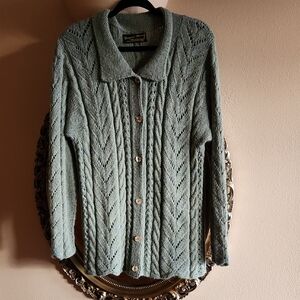 100% Alpaca Elegant Cable Knit Cardigan - Soft Green
